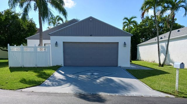 48 Buxton Lane, Boynton Beach