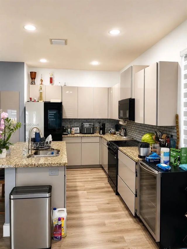 4 of 23 - 25163 Sw 118th Place, Homestead, FL