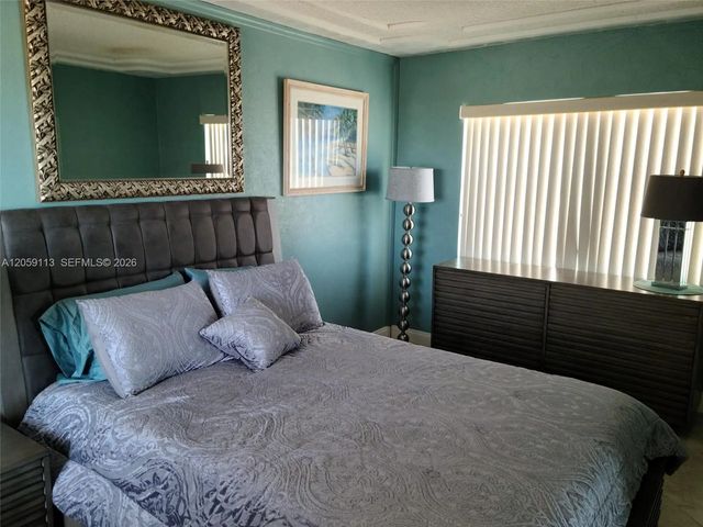 5 of 6 - 3401 Ne 10th Street #5, Pompano Beach, FL