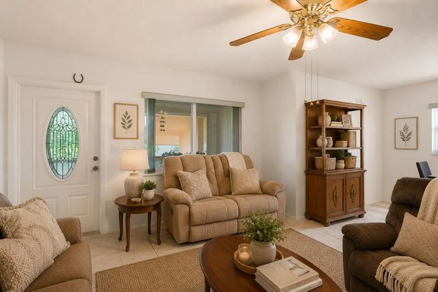4 of 23 - 5300 Washington Street #301e, Hollywood, FL