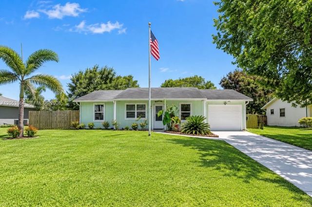 618 Sw Ray Avenue, Port St. Lucie