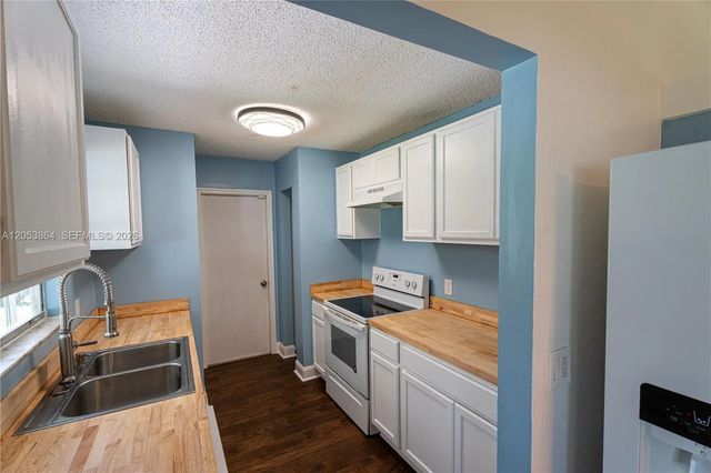 2 of 54 - 618 Sw Ray Avenue, Port St. Lucie, FL