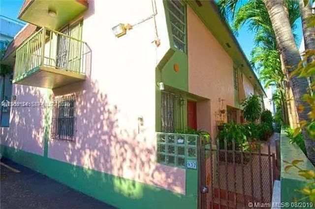 2 of 3 - 937 Michigan Avenue #1, Miami Beach, FL