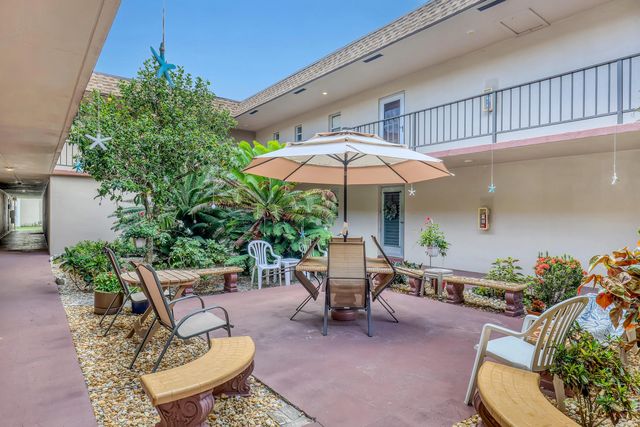 3 of 25 - 504 Davis Road #96, Palm Springs, FL