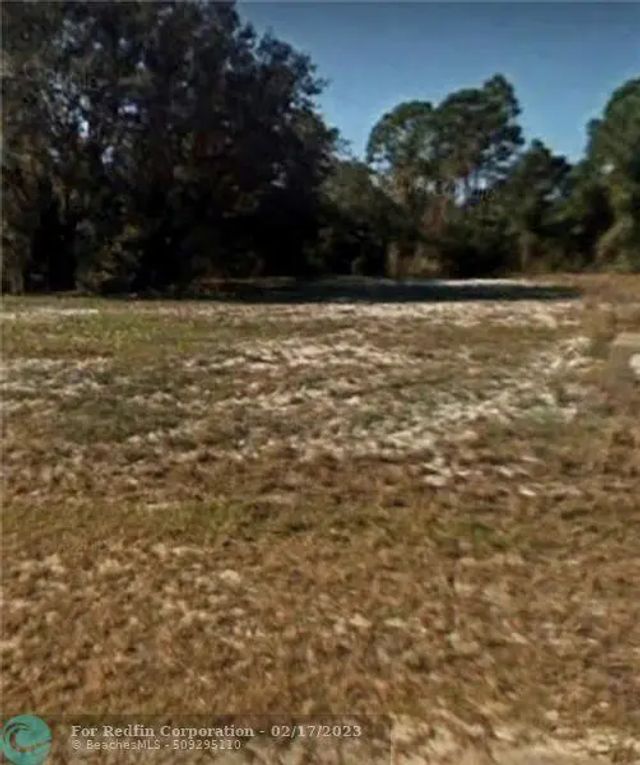 116 Robinhood Terrace, Sebring