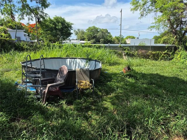 4 of 6 - 353 Ne 58th Street, Miami, FL