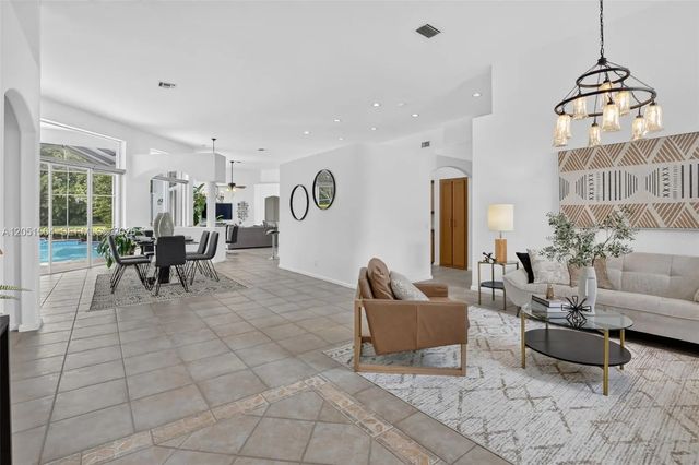 5 of 67 - 1164 Ginger Circle, Weston, FL