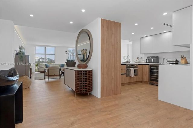 2 of 39 - 1111 Crandon Boulevard #a501, Key Biscayne, FL