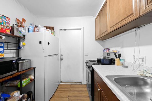 3 of 20 - 947 43rd Street, West Palm Beach, FL