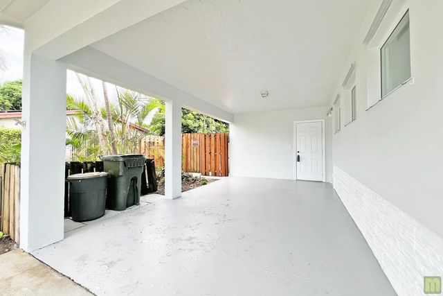 5 of 101 - 3831 Nw 11th Street, Coconut Creek, FL