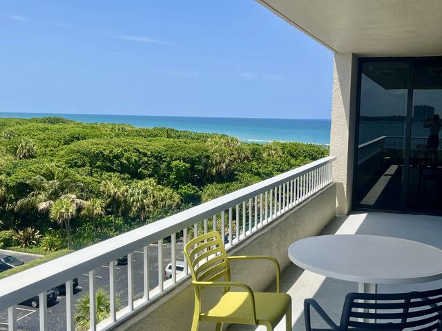 5550 N Ocean Drive #6d, Singer Island