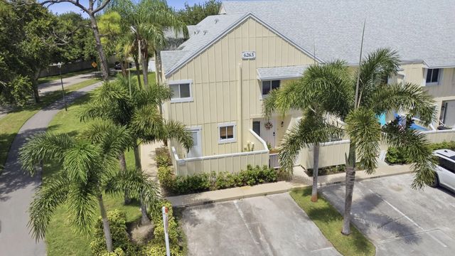 2 of 22 - 6263 Riverwalk Lane #1, Jupiter, FL