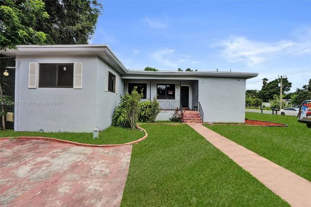 1400 Ne 148th Street, Miami
