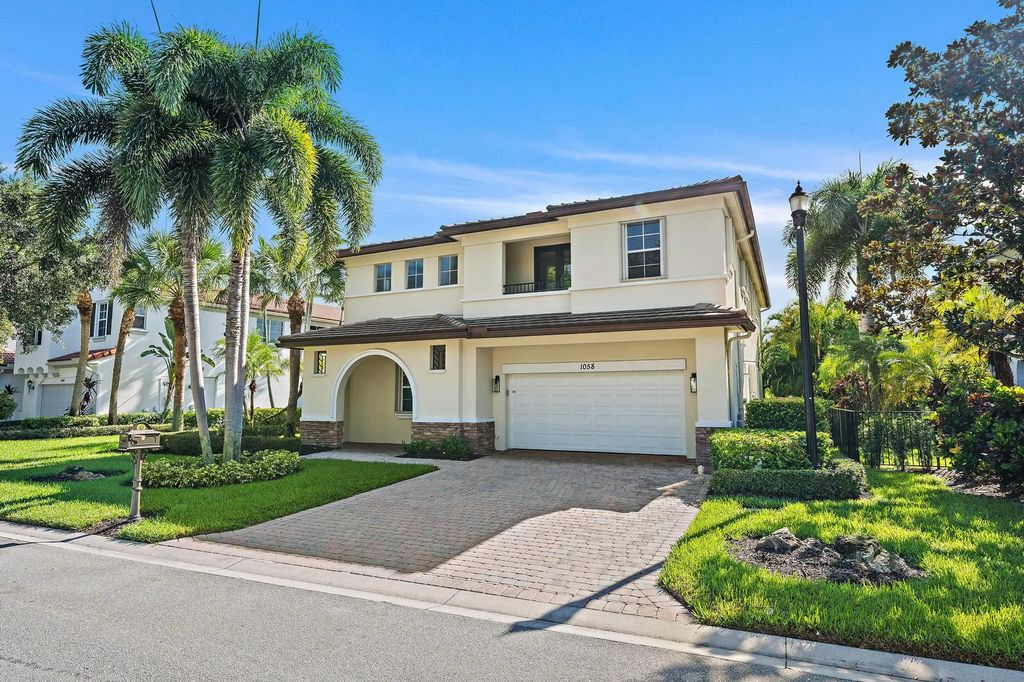 1058 Vintner Boulevard, Palm Beach Gardens