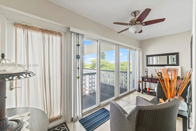 5 of 30 - 1818 Rodman Street #4a, Hollywood, FL