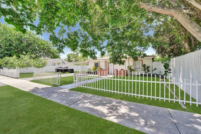 2 of 15 - 2442 Funston Street, Hollywood, FL