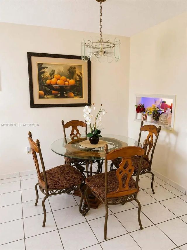 5 of 15 - 110 Royal Palm Road #208, Hialeah Gardens, FL