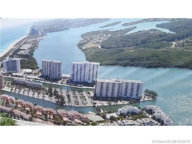 300 Bayview Drive #207, Sunny Isles Beach