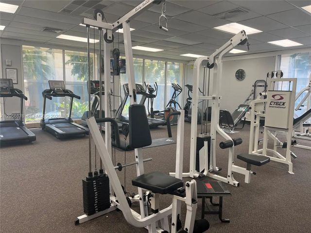5 of 23 - 300 Bayview Drive #207, Sunny Isles Beach, FL
