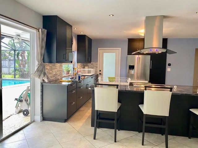 3 of 13 - 4116 Taft Street, Hollywood, FL
