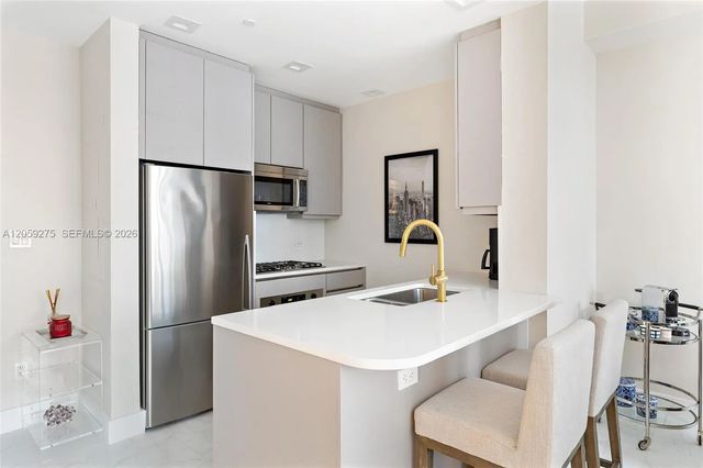 5 of 11 - 305 W 16 Street #3g, , NY