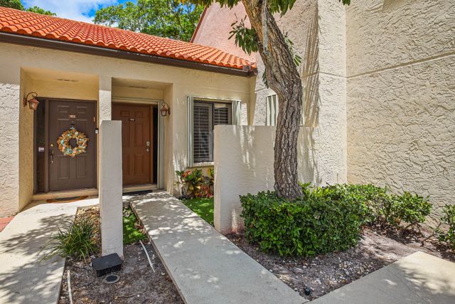 3 of 35 - 14 Vía De Casas Sur #103, Boynton Beach, FL
