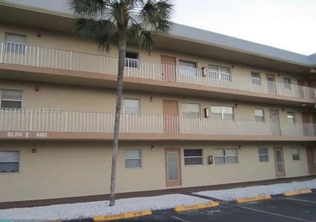 4161 Nw 26th Street #304, Lauderhill