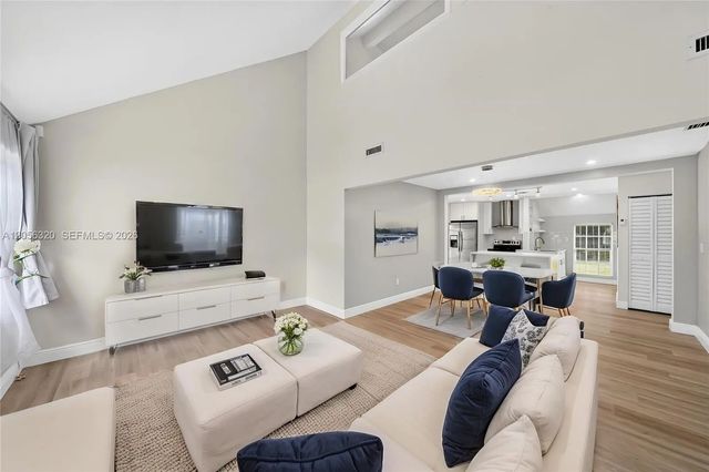 14843 Sw 152nd Terrace, Miami