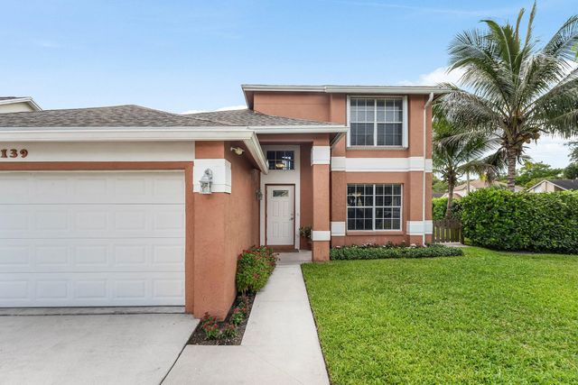 4 of 54 - 139 Royal Pine Circle S, Royal Palm Beach, FL