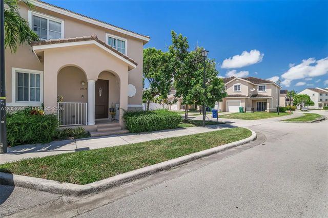 3 of 61 - 14319 Sw 274th Way, Homestead, FL
