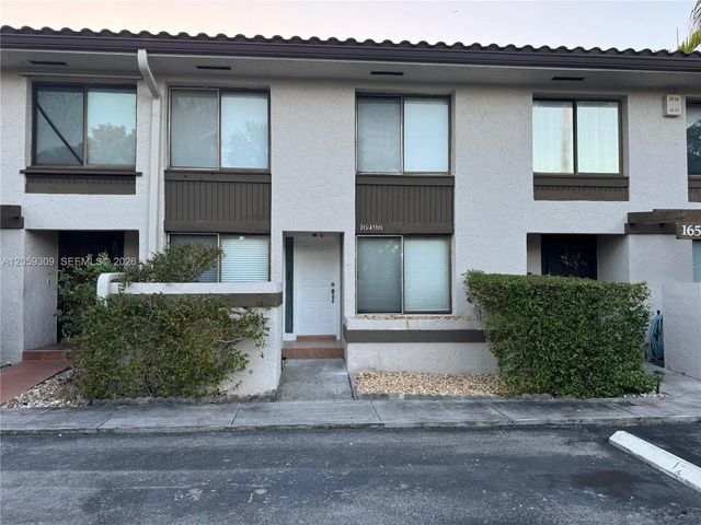 16498 Ne 26th Avenue #12, North Miami Beach