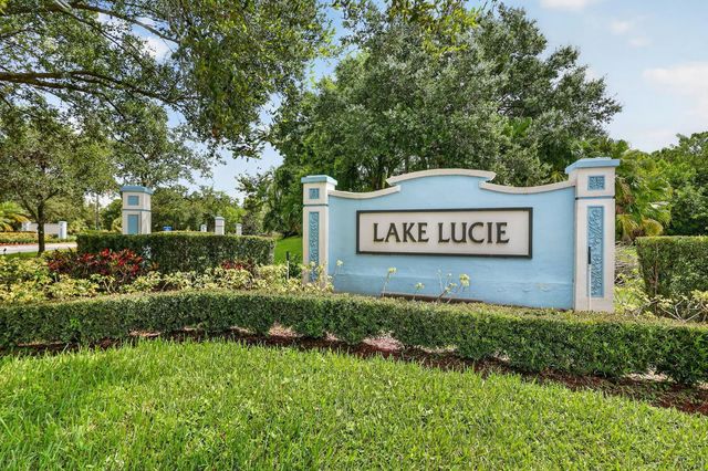 8295 Sandpine Circle, Port St. Lucie