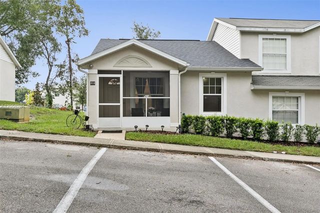608 S Grand Highway, Clermont