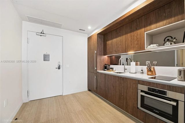 5 of 15 - 1611 Sw 2 Avenue #1007, Miami, FL