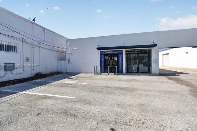2 of 38 - 4029 Nw 25th Street, Miami, FL