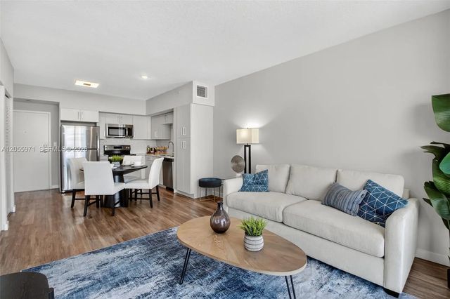5 of 15 - 1110 Nw 1st Street #409, Miami, FL