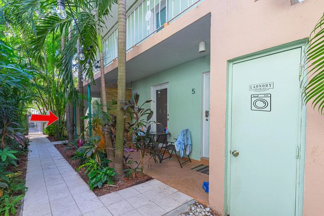 3 of 17 - 1117 Meridian Avenue #7-1117, Miami Beach, FL