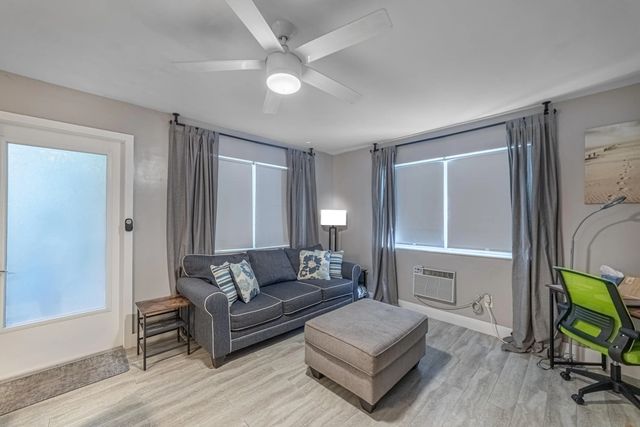 5 of 17 - 1117 Meridian Avenue #7-1117, Miami Beach, FL