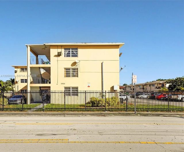 3855 Sw 79th Avenue #27, Miami