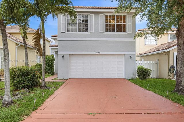 7775 Springfield Lake Drive, Lake Worth