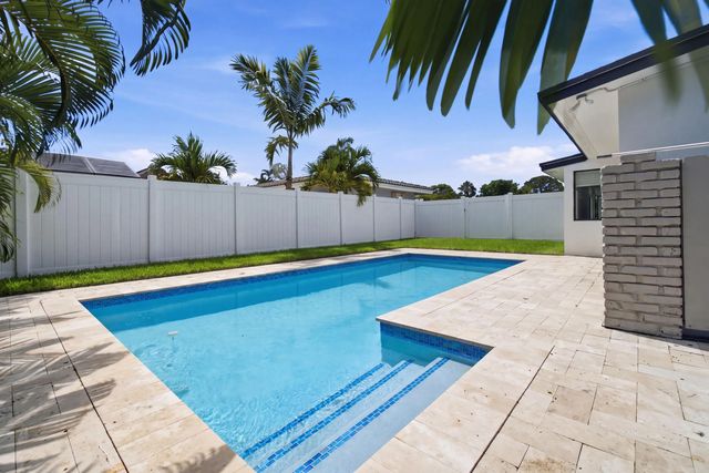 3 of 36 - 1333 Se 8th Street, Deerfield Beach, FL