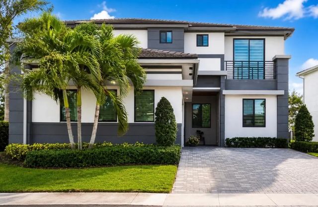 10680 Passage Way, Parkland