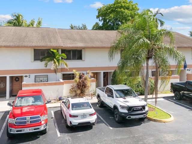 2 of 37 - 4206 Sw 70th Terrace #4206, Davie, FL