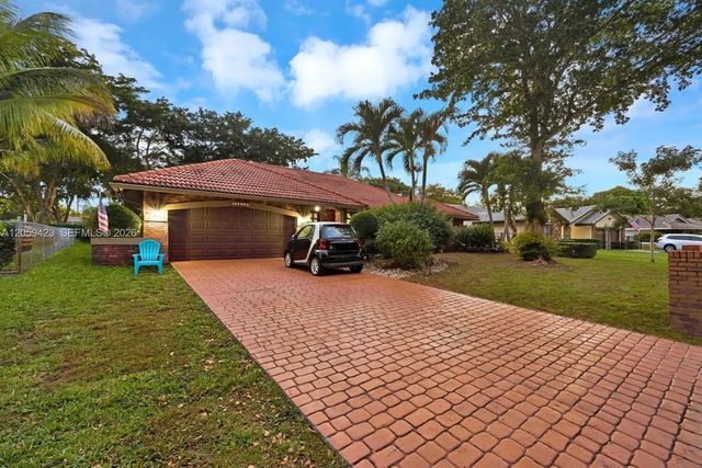 8622 Nw 49th Drive, Coral Springs