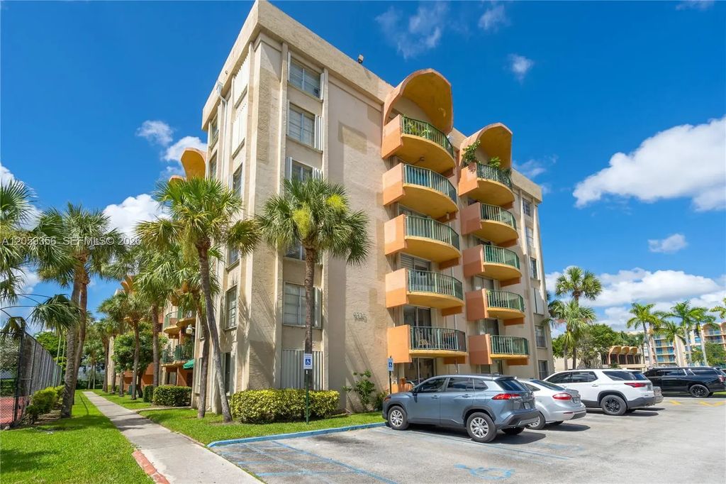 9320 Fontainebleau Boulevard #214, Miami