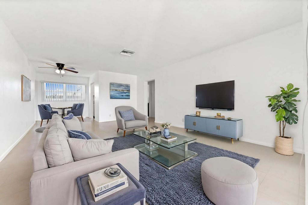 2755 Ne 28th Avenue #f-1, Lighthouse Point