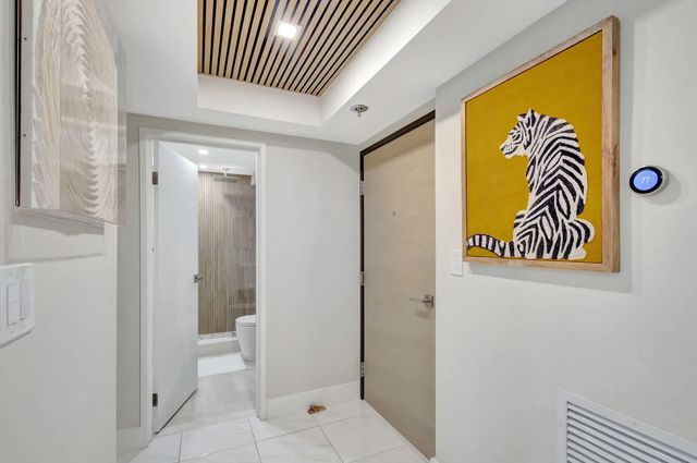 5460 N Ocean Drive #7c, Singer Island
