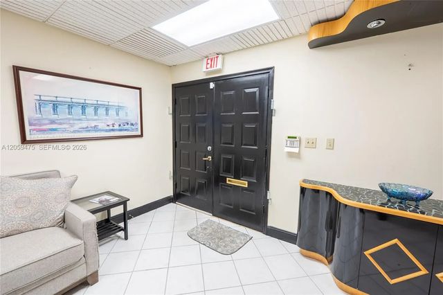 2 of 32 - 2200 Hollywood Boulevard, Hollywood, FL