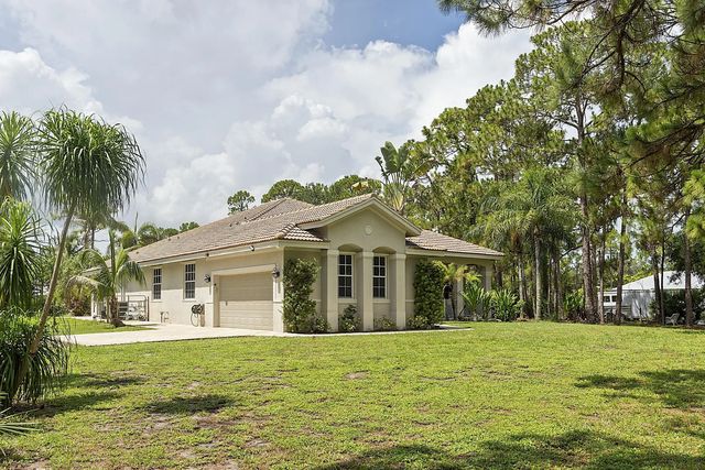 17854 88th Road N, The Acreage