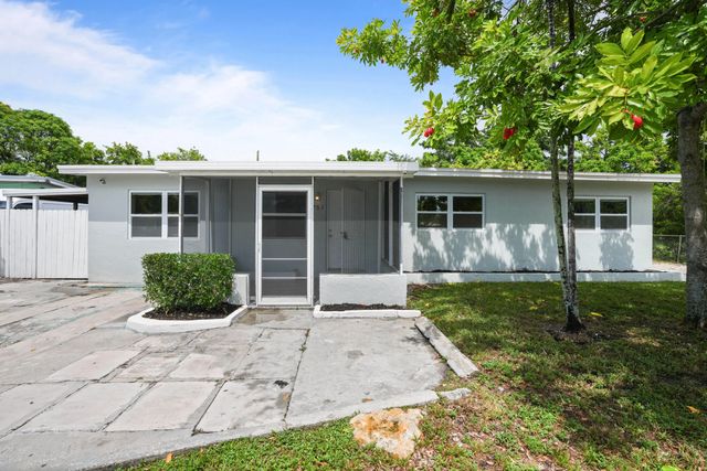 1751 Lauderdale Manor Drive, Fort Lauderdale